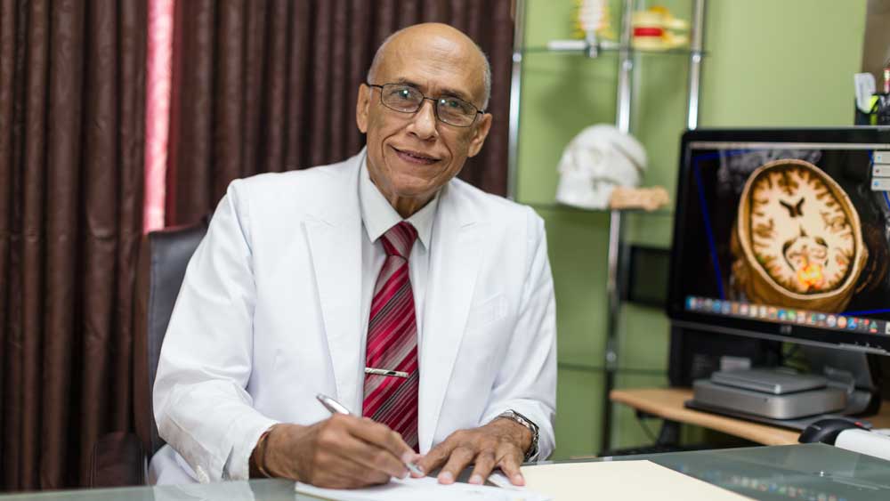 Image of Dr. Esteban Roig Fabre